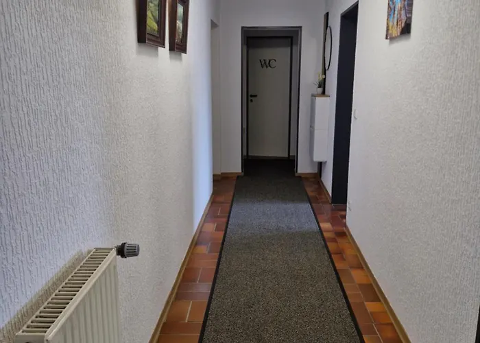 Eifel-fewo By Salzburger アパート マンダーシャイト